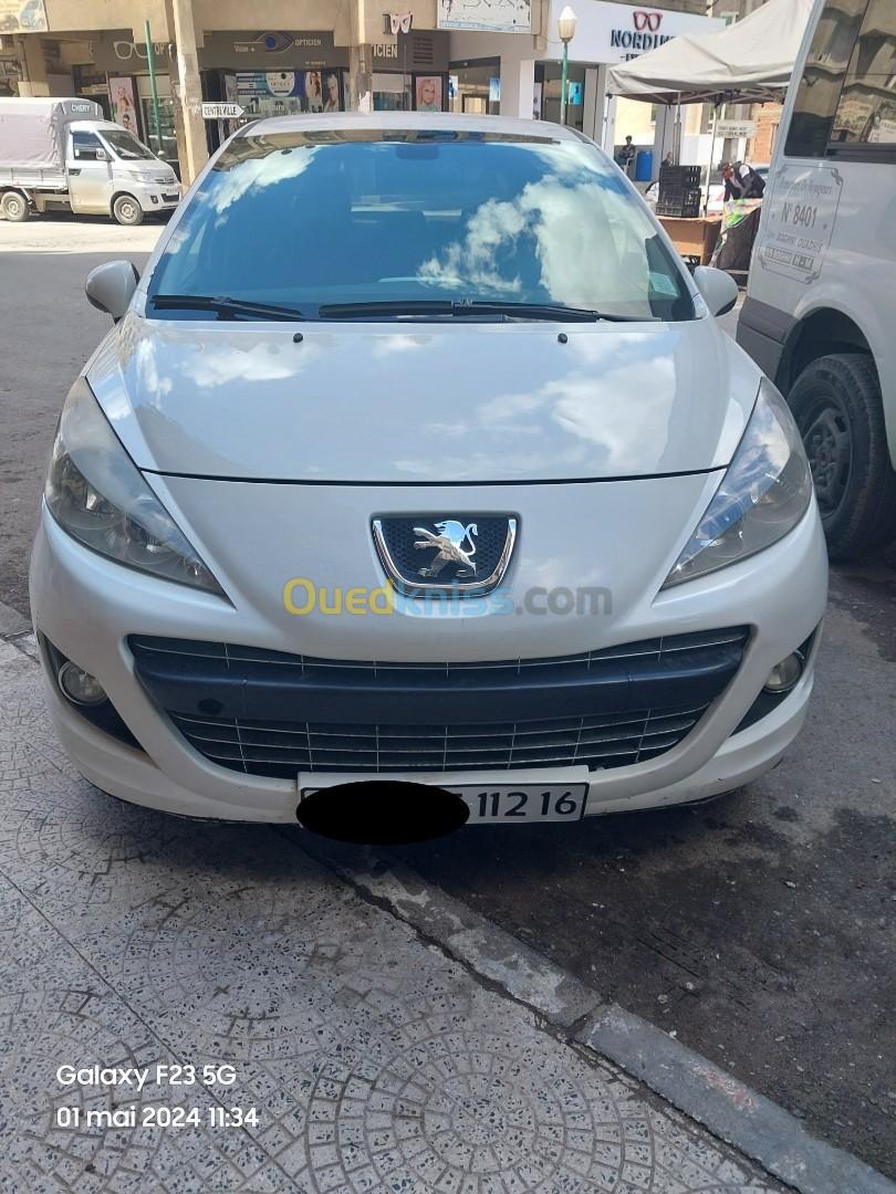 Peugeot 207 2012 