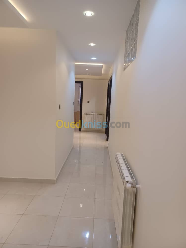 Vente Appartement F4 Alger Bordj el kiffan