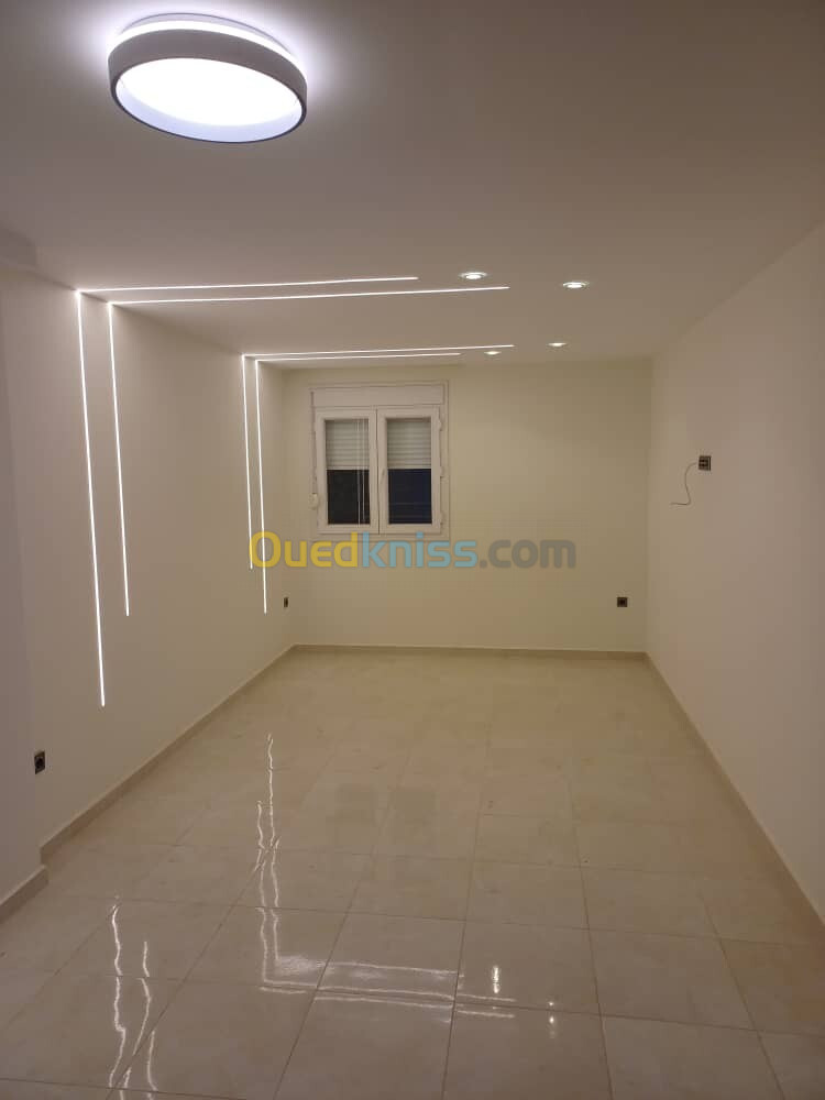 Vente Appartement F4 Alger Bordj el kiffan