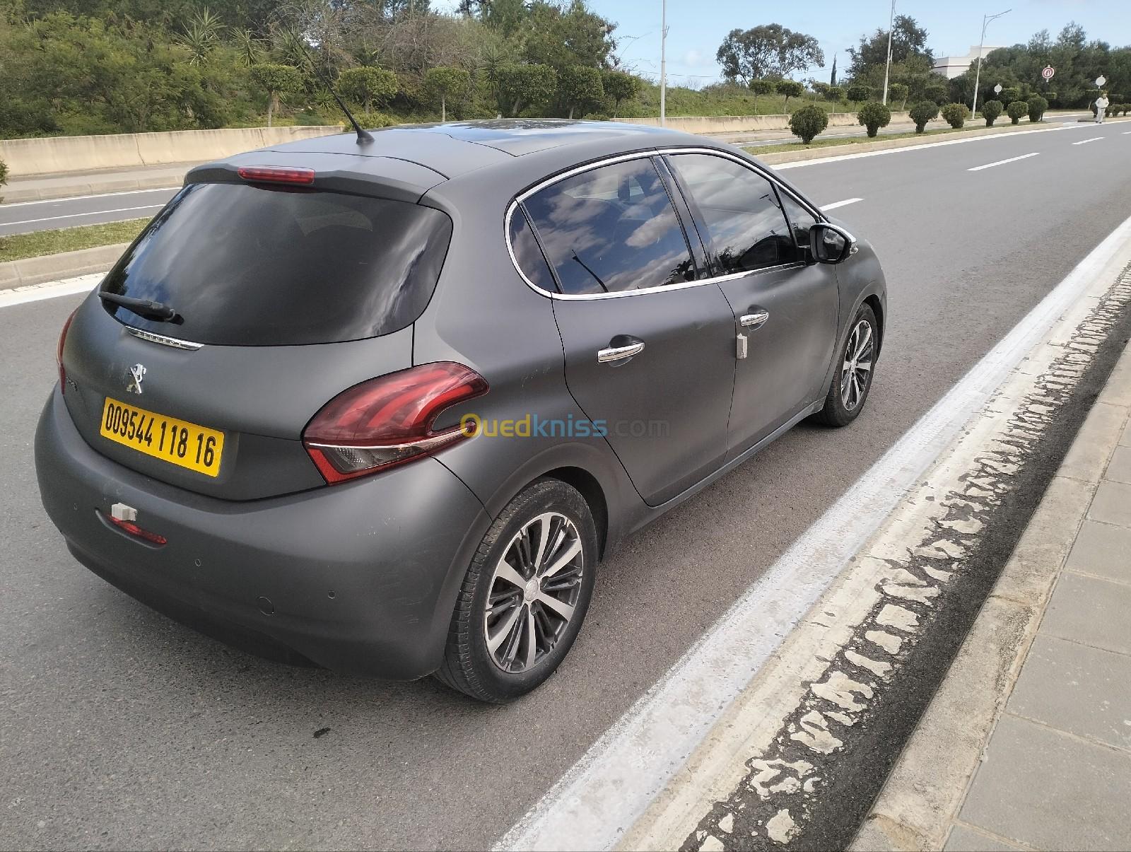 Peugeot 208 2018 Allure Facelift