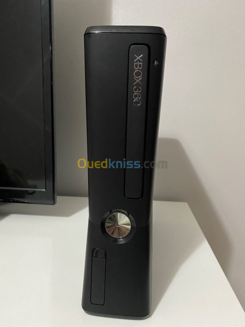 Xbox 360 slim