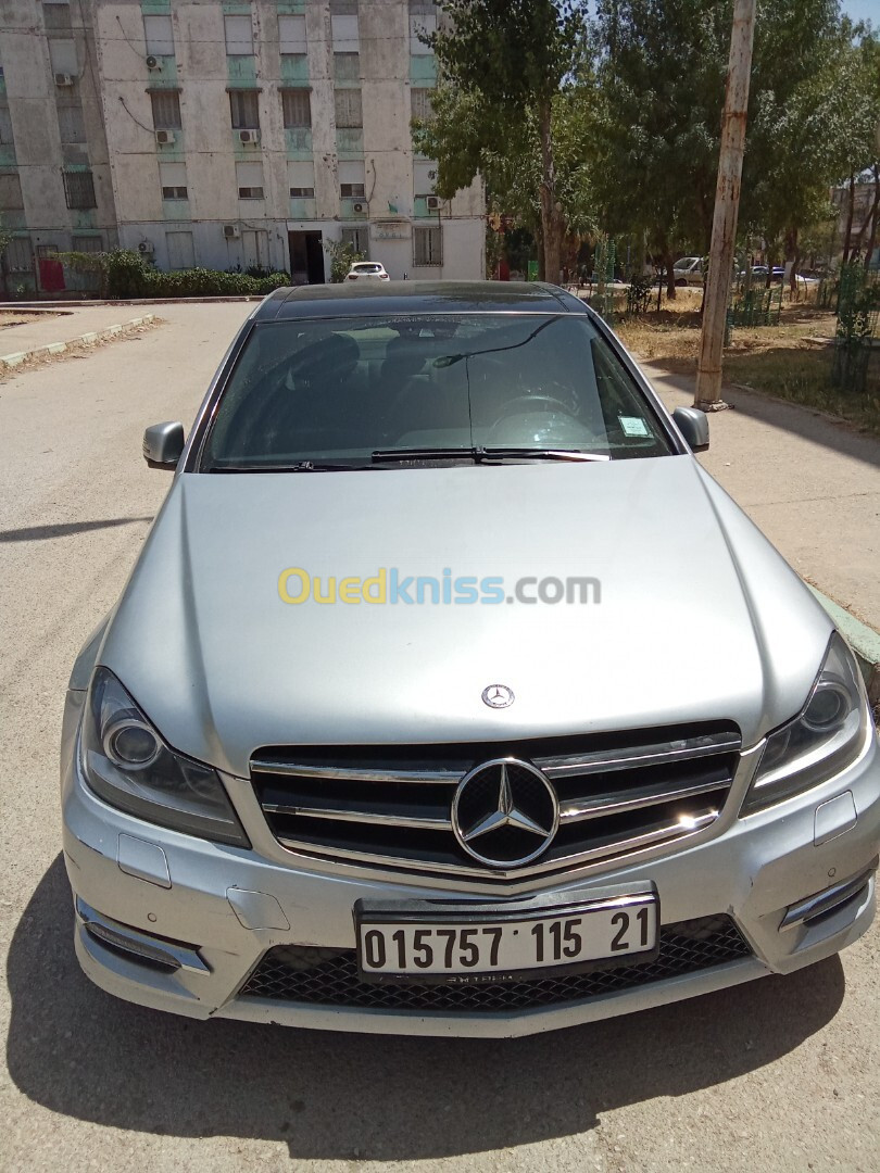 Mercedes Classe C 2015 250 AVANTGARDE 