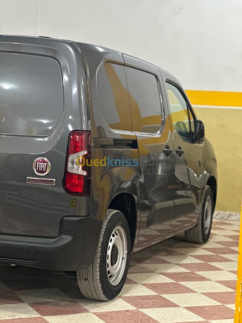 Fiat Doblo 2024 Italien