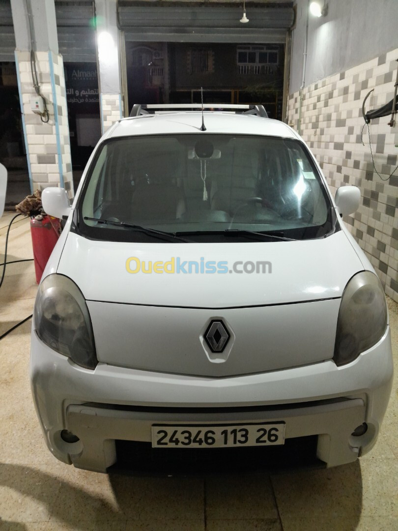 Renault Kangoo 2013 مفيهش صبيغة