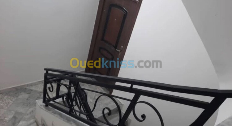 Location Niveau De Villa F3 Alger Bouzareah