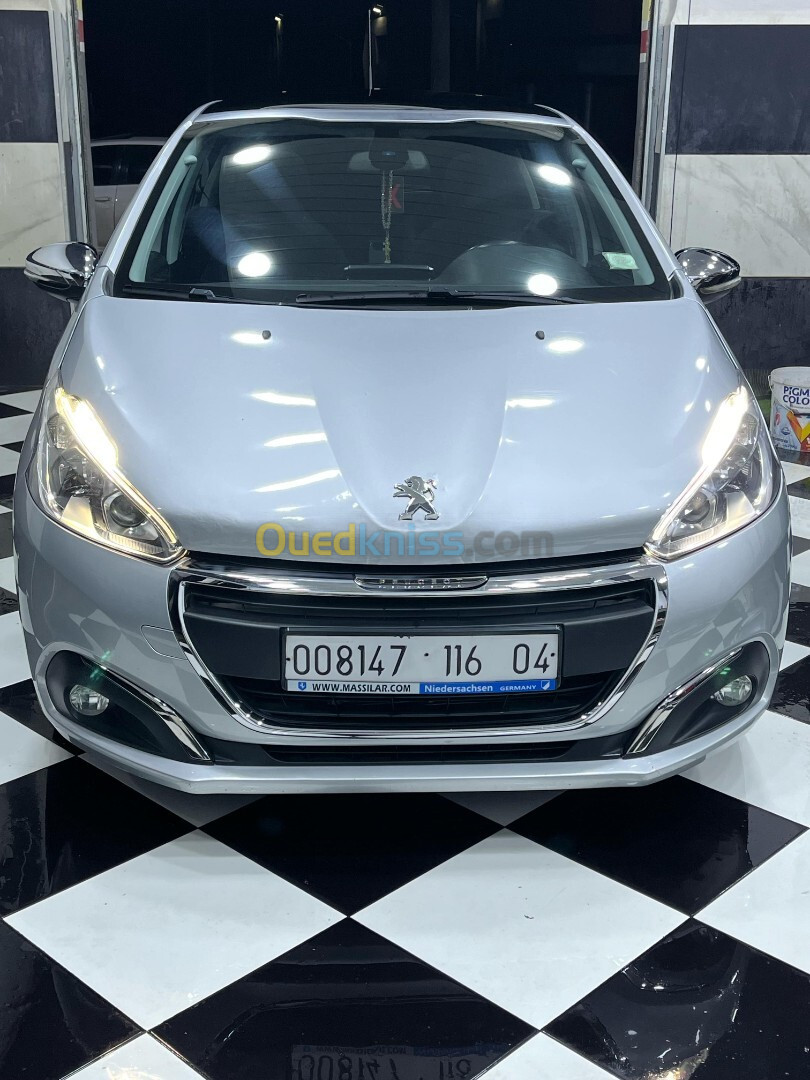 Peugeot 208 2016 Active Facelift