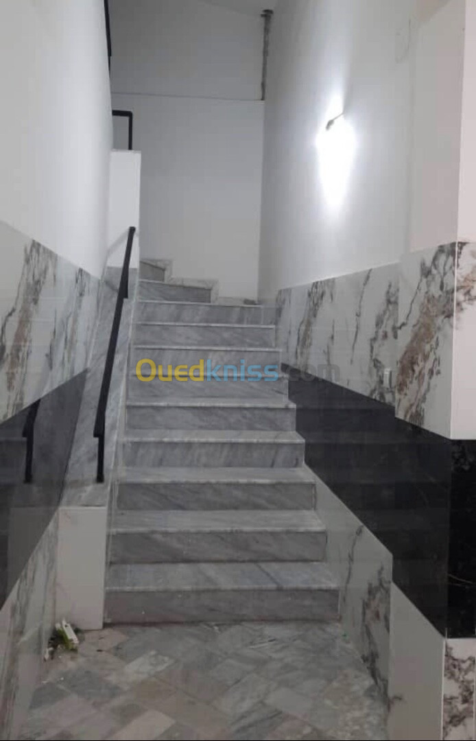 Location Niveau De Villa F3 Alger Bouzareah