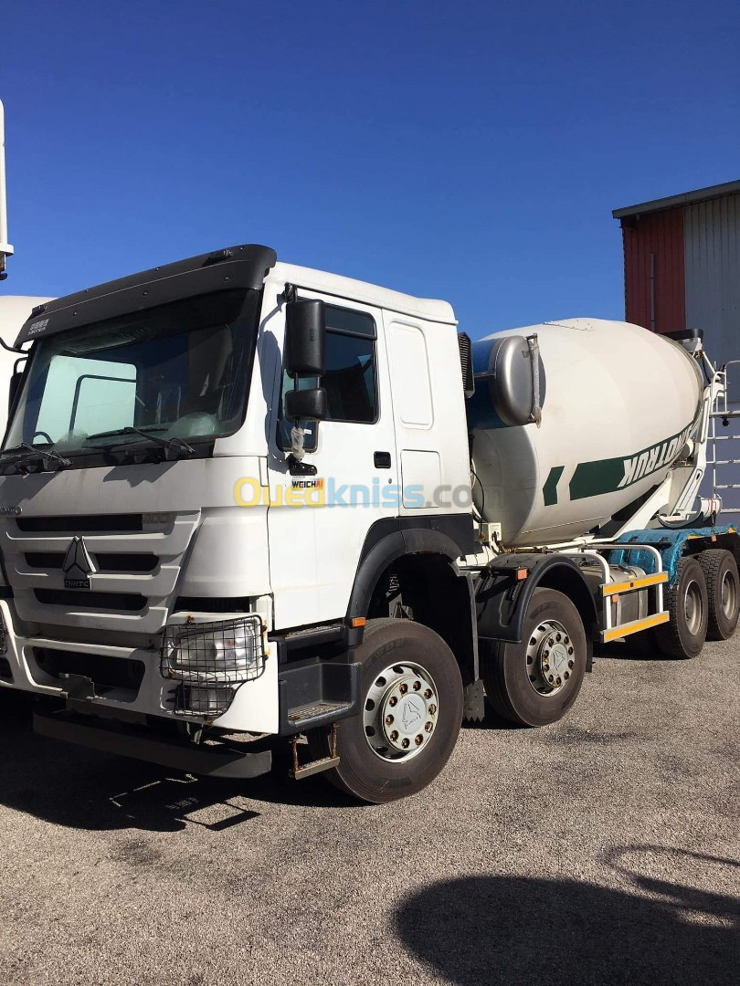 HOWO CAMION MALAXEUR BETON 6*4 et 8*4 2024