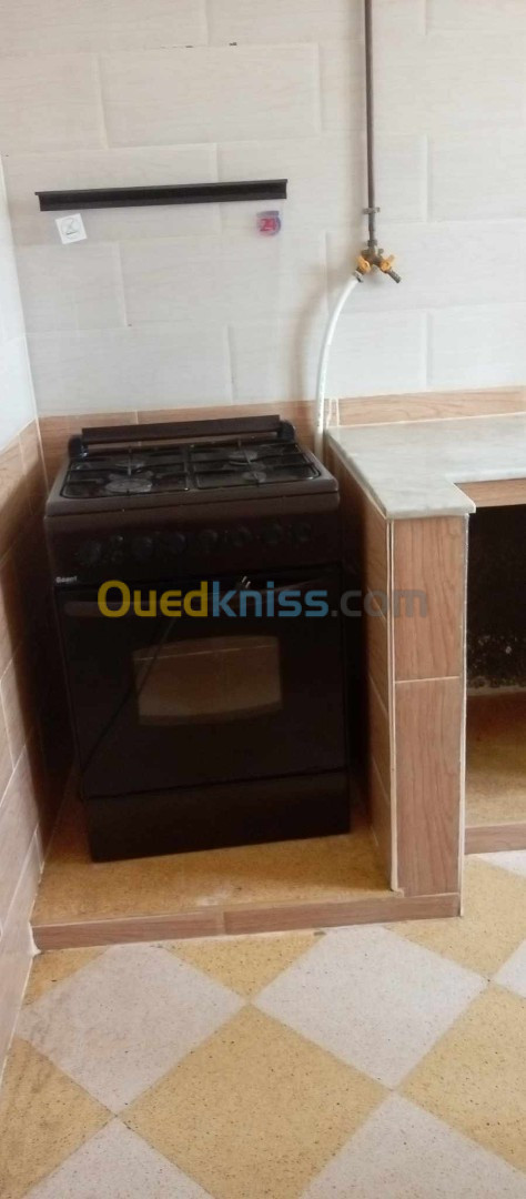 Location vacances Appartement F2 Jijel Emir abdelkader