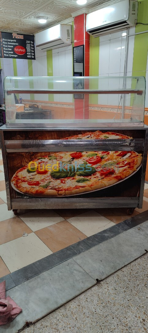 2.  Contoire a pizza