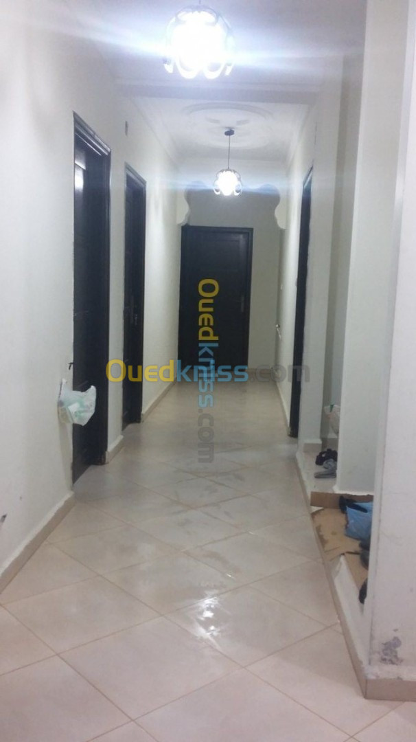 Vente Appartement F4 Alger Rais hamidou