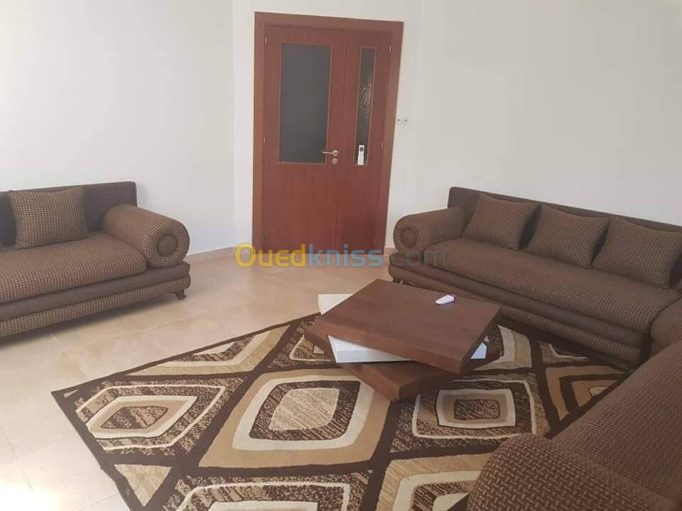 Location vacances Appartement F3 Mostaganem Mostaganem