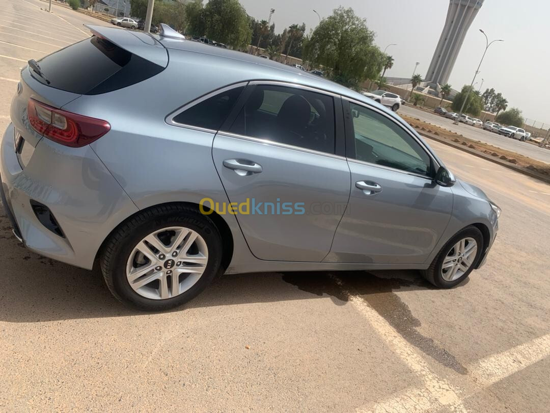 Kia Ceed 2021 Sport G