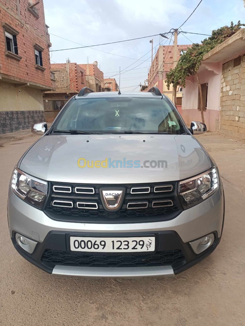 Dacia Stepway 2023 Sandiro