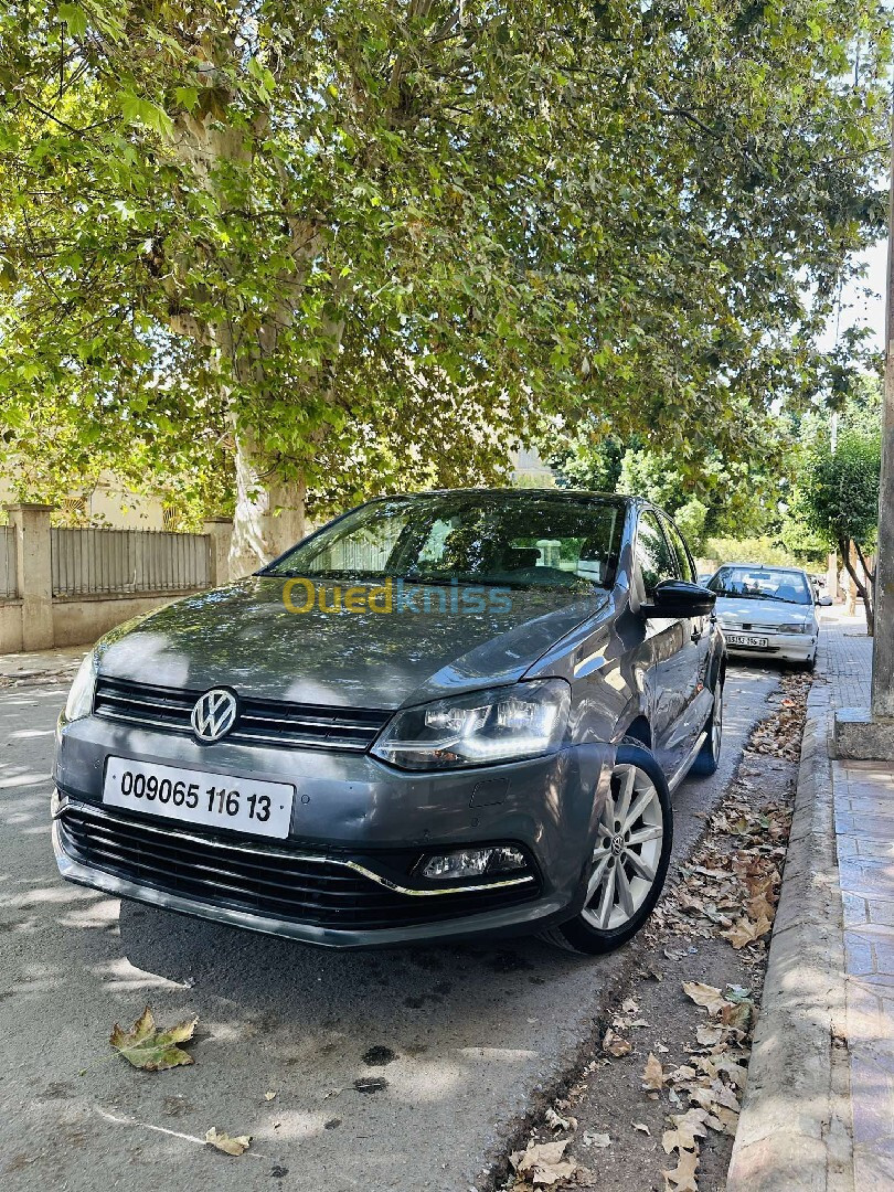 Volkswagen Polo 2016 Carrat