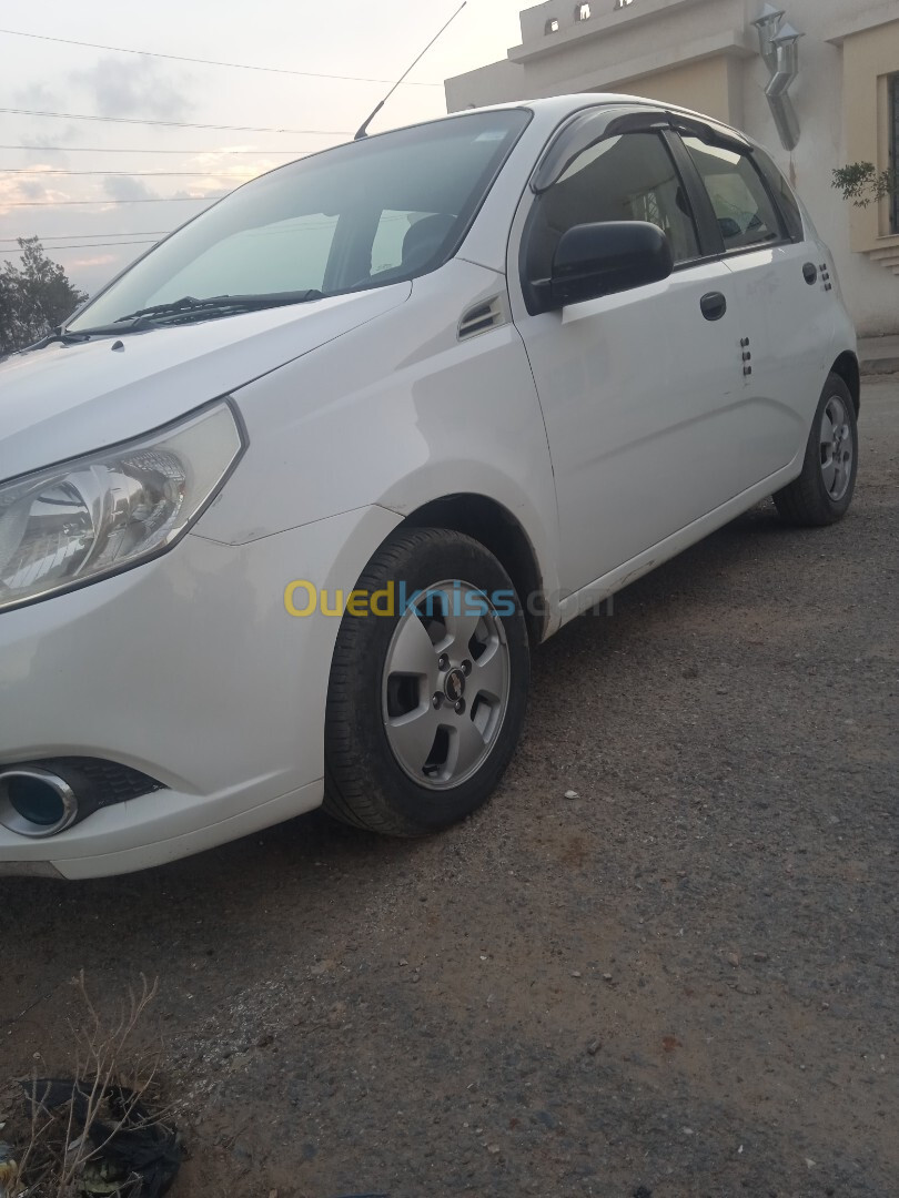 Chevrolet Aveo 5 portes 2012 Aveo 5 portes