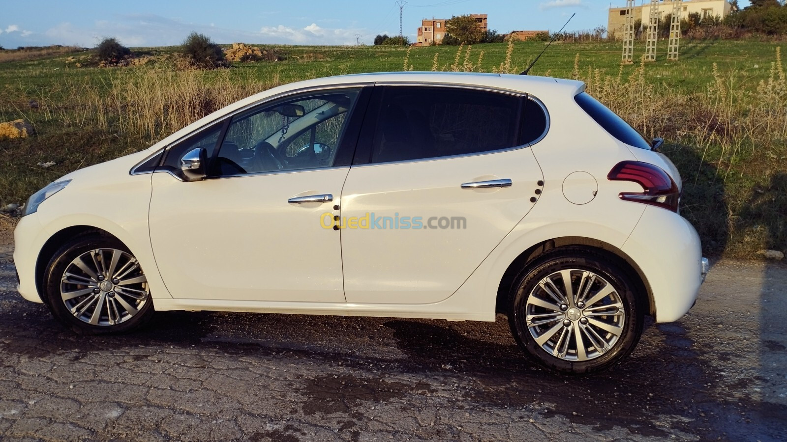 Peugeot 208 2015 Facelift