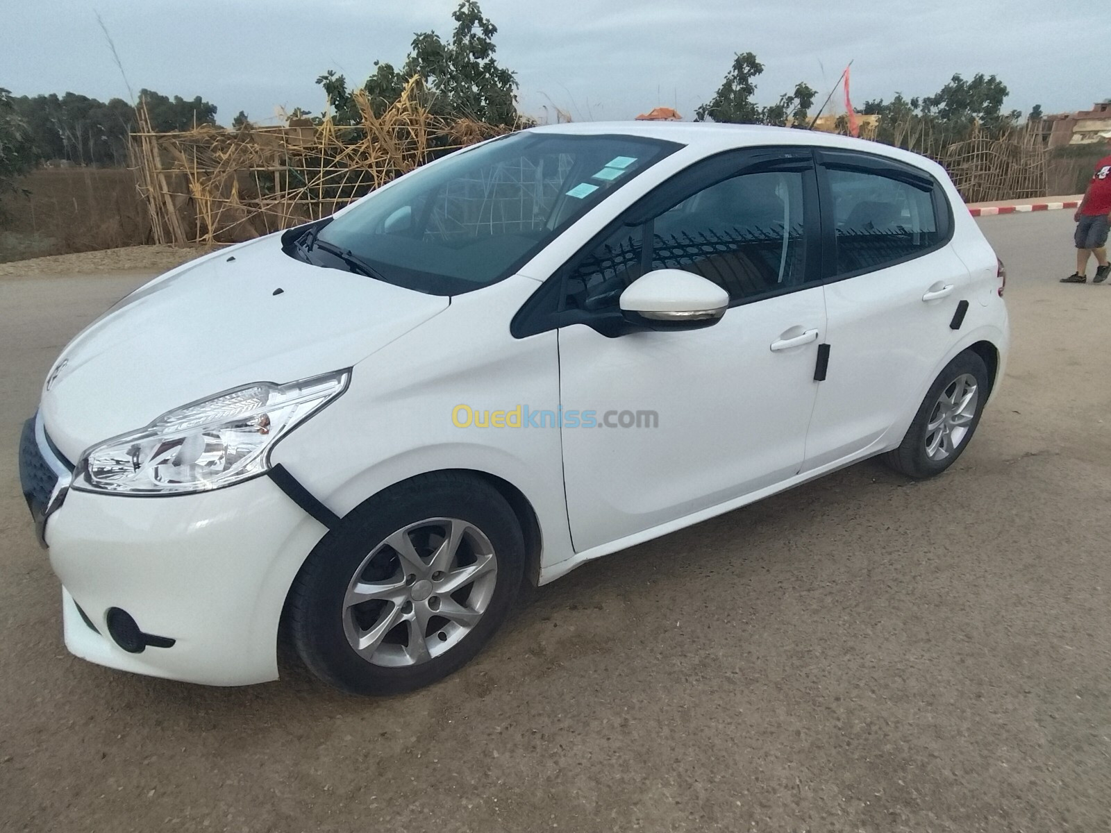 Peugeot 208 2015 208