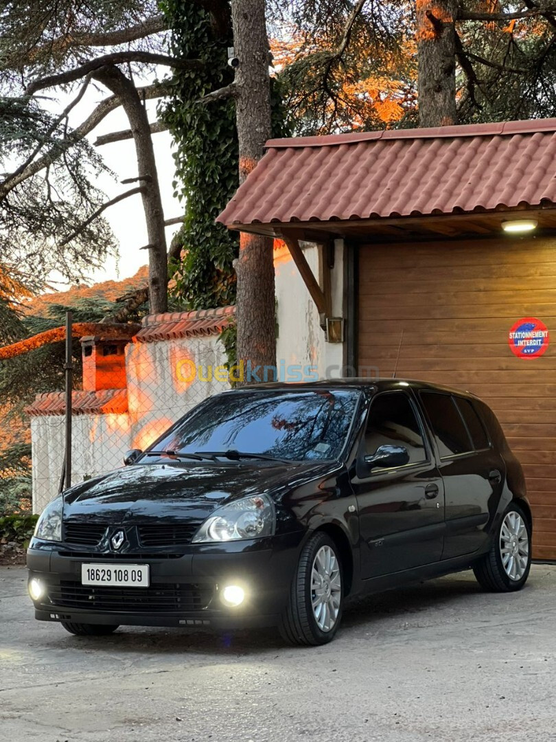 Renault Clio 2 2008 Initial