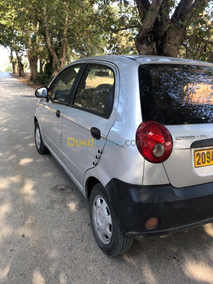 Chevrolet Spark 2014 Lite Base