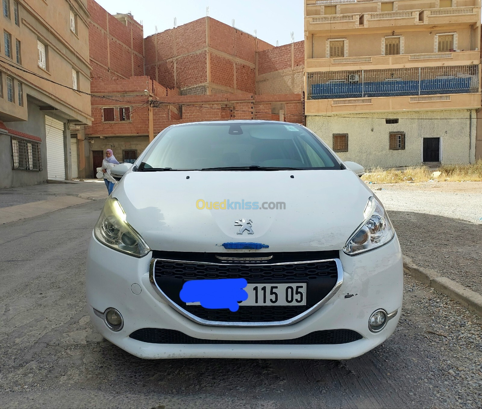 Peugeot 208 2015 Allure