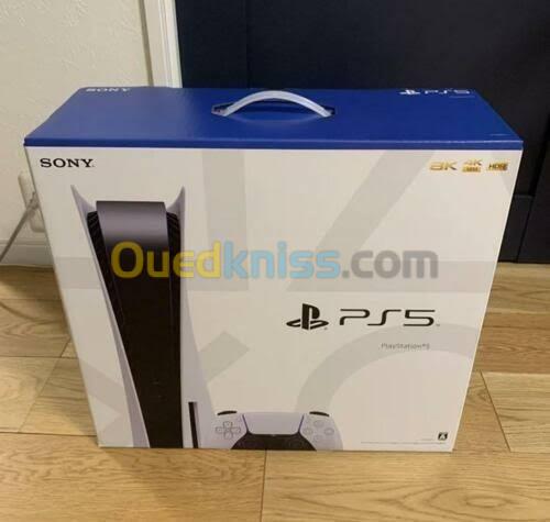 PlayStation 5 + 2 manette + les derniers jeux + abonnement psn premuim 1 ans