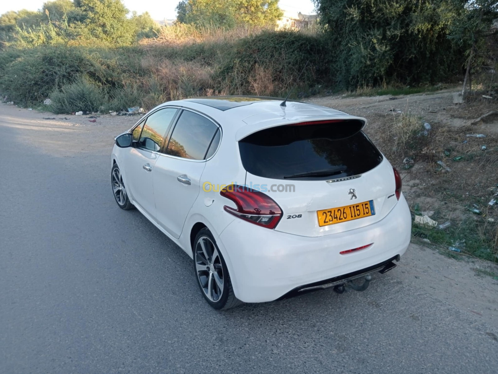 Peugeot 208 2015 Allure