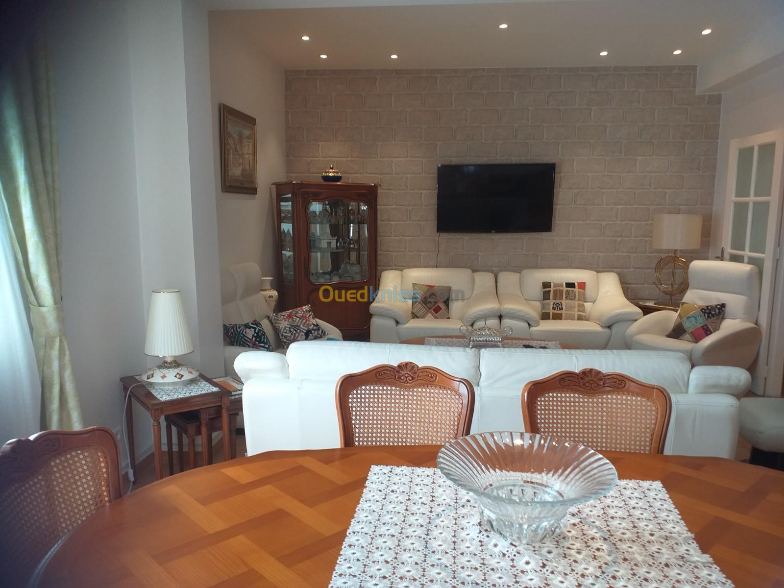 Location Appartement F3 Alger Hydra