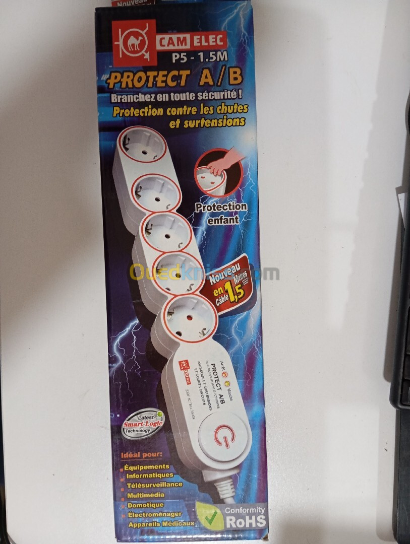 MULTIPRISE AVEC PROTECTION 1.5M 05 Prises CAMELEC