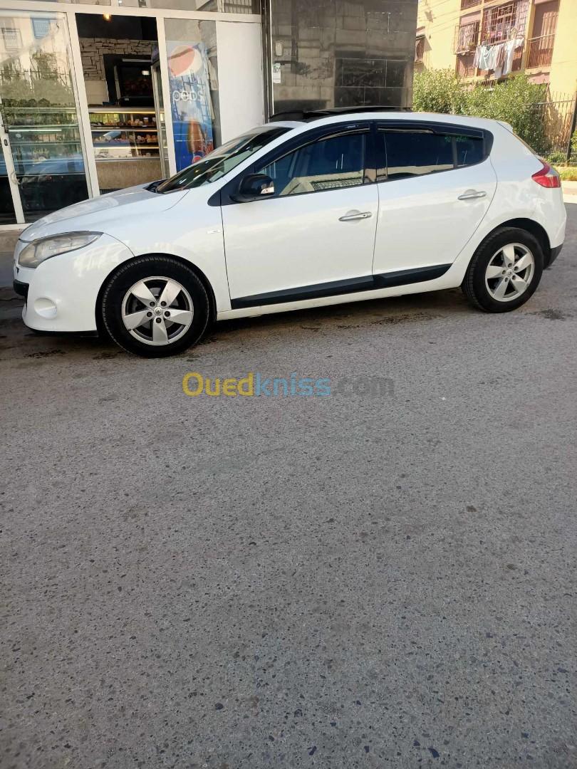 Renault Megane 3 2012 boss