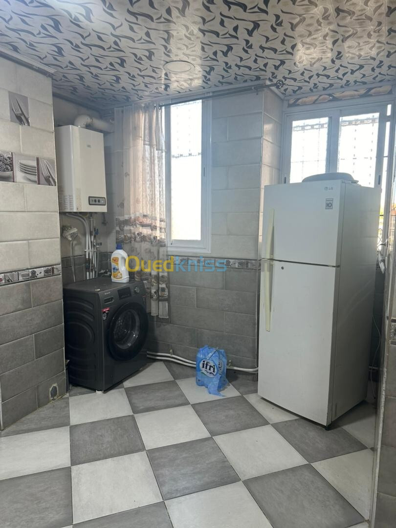 Location Appartement F3 Alger Bordj el bahri