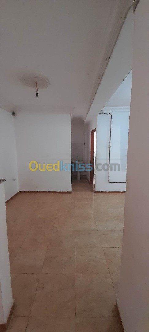 Vente Appartement F2 Oran Ain el turck