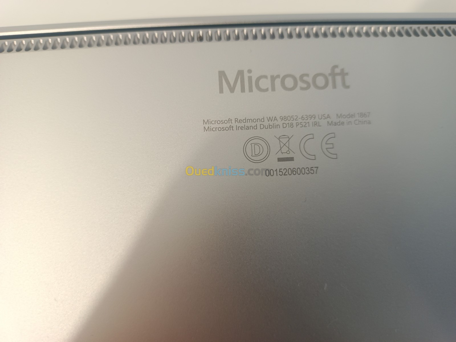 Vendu/Microsoft surface laptop 3 i5 10th 13" 8gb 256ssd