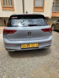 سيارات-volkswagen-golf-8-2022-العاشور-الجزائر