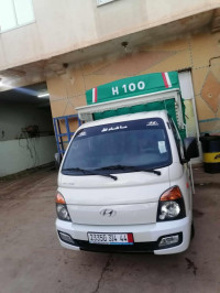 utilitaire-hyundai-h100-2014-el-amra-ain-defla-algerie