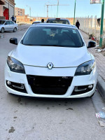 voitures-renault-megane-3-2013-gl-tine-black-touch-berrouaghia-medea-algerie