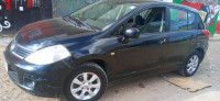 voitures-nissan-tiida-2010-mahelma-alger-algerie