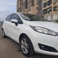 voitures-ford-fiesta-2016-trend-look-bouira-algerie