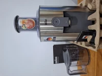 Centrifugeuse à jus Braun J700