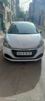 voitures-peugeot-208-2016-bordj-el-kiffan-alger-algerie