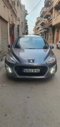 Peugeot 308 2011 