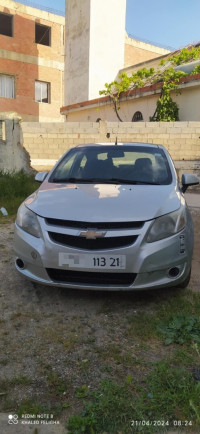 voitures-chevrolet-sail-4-portes-2013-collo-skikda-algerie