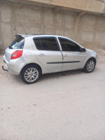 voitures-renault-clio-3-2006-souk-ahras-algerie