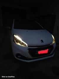 سيارات-peugeot-208-2015-allure-facelift-بني-صاف-عين-تيموشنت-الجزائر