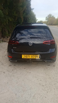 voitures-volkswagen-golf-7-2017-gtd-blida-algerie