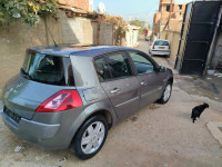 voitures-renault-megane-2-2003-extrait-issers-boumerdes-algerie