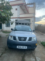 utilitaire-nissan-navara-2015-simple-cabine-ouadhia-tizi-ouzou-algerie