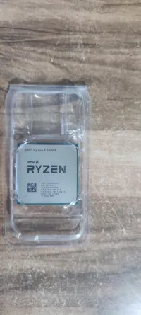 CPU RYZEN 5600X TRAY NEUF JAMAIS UTILISE