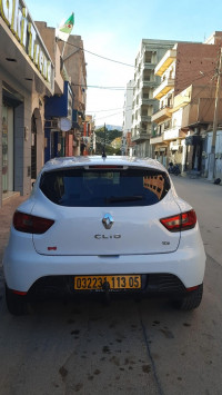 voitures-renault-clio-4-2013-batna-algerie