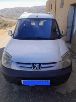 voitures-peugeot-partner-2003-bouhamza-bejaia-algerie